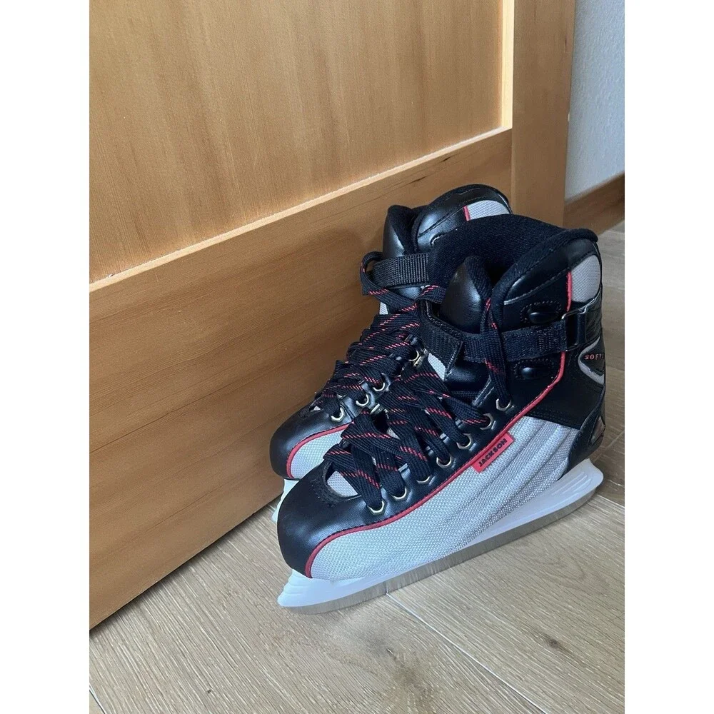 Jackson Softec Women’s Figure Skates Ice Skating Silver Red Black Size 5,2